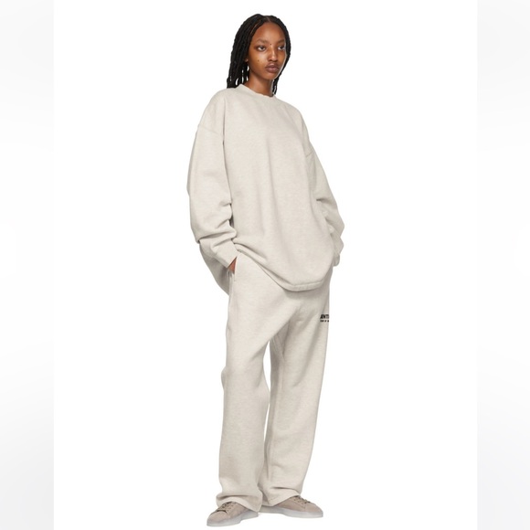 Essentials relaxed unisex sweatshirt - Picture 4 of 7